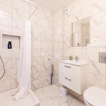 Studio Strasbourg Gare Tram Chu